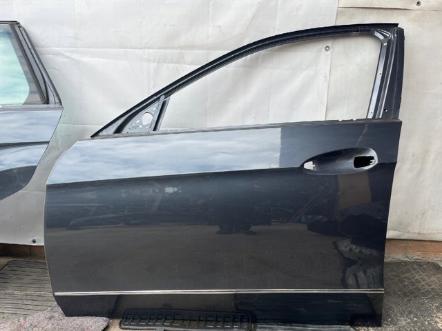 Водійські двері A2127200105 MERCEDES