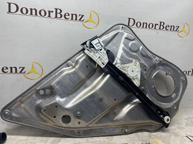 Склопідйомник задніх правих дверей A2127301879 MERCEDES