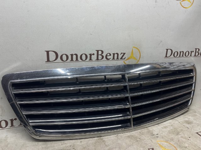 Облицювання радіатора A2208800583 MERCEDES