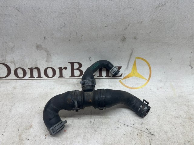 Водопровідна труба системи охолодження A2218301696 MERCEDES
