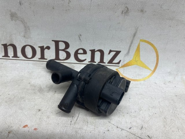 Водяний насос охолодження електричний додатковий A2218350064 MERCEDES