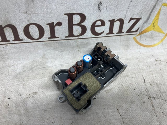 Реле обігрівача A2308210251 MERCEDES