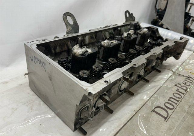 Головка циліндрів A6460100820 MERCEDES