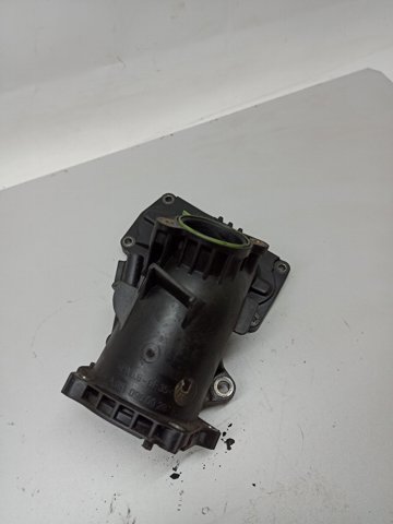Патрубок дросельний A6510900028 MERCEDES