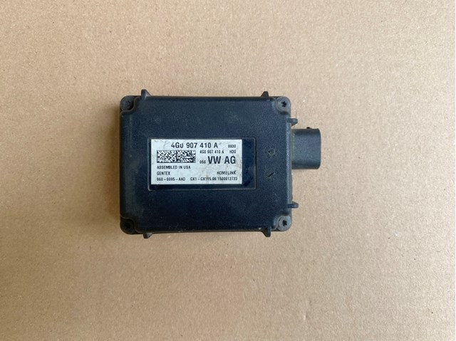 Блок управління системою відкривання воріт гаража 4G0907410A VAG