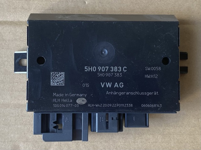 Блок керування фаркопом 5H0907383C VAG