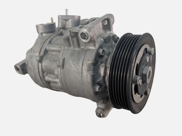 Компресор кондиціонера 5Q0820803F VAG
