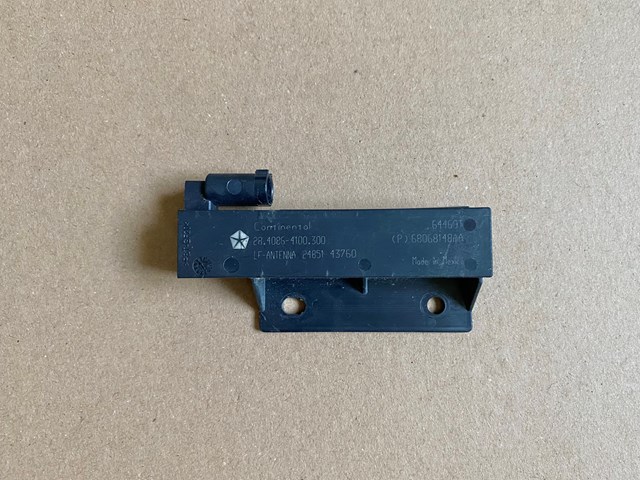 Антена замку двері 68068148AA CHRYSLER