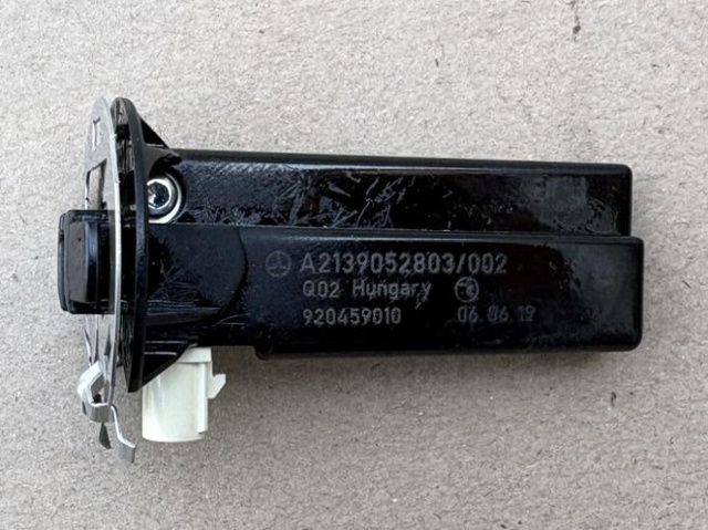 Антена автомобильна A2139052803 MERCEDES