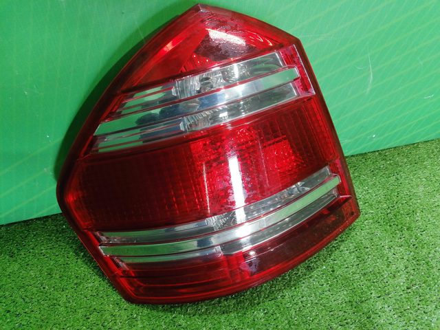 Задня ліва фара 1648200564 MERCEDES