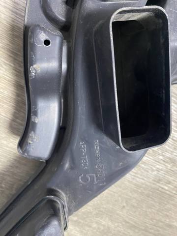 Повітроприймач 165544BA1A NISSAN