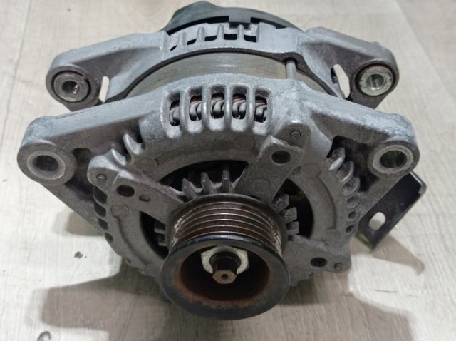Генератор 373003C510 HYUNDAI