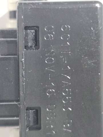 Перемикач підрульовий, правий 6C1T17A553BA FORD
