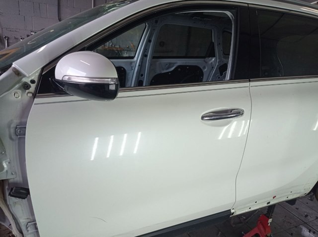 Водійські двері 76003C6000 HYUNDAI