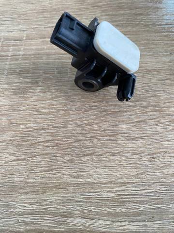 Датчик AIRBAG передній 988301EA0A NISSAN