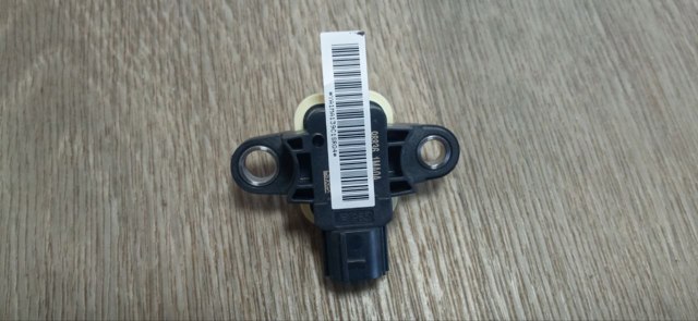 Датчик подушки безпеки 988361MA0A NISSAN