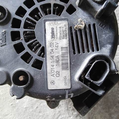 Генератор автомобільний A0141540402 MERCEDES