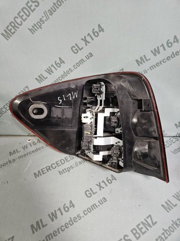 Задній правий стоп A1648200264 MERCEDES