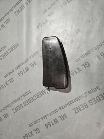 Подушка безпеки AIRBAG спинки сидіння, правого A1648601805 MERCEDES
