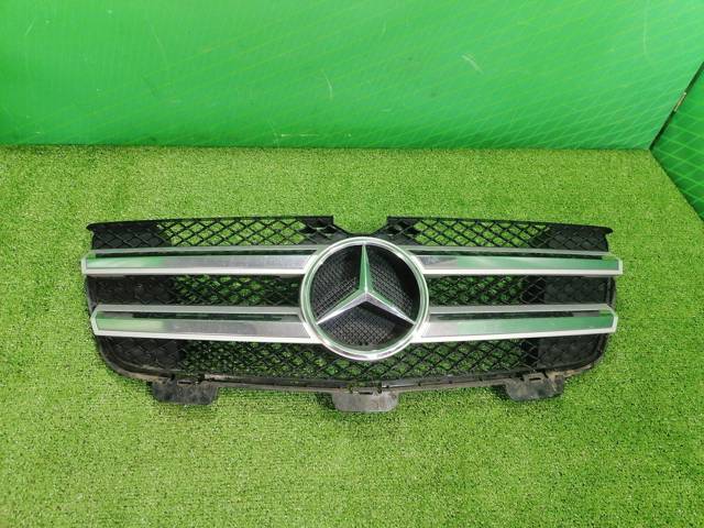 Облицювання радіатора A1648802785 MERCEDES