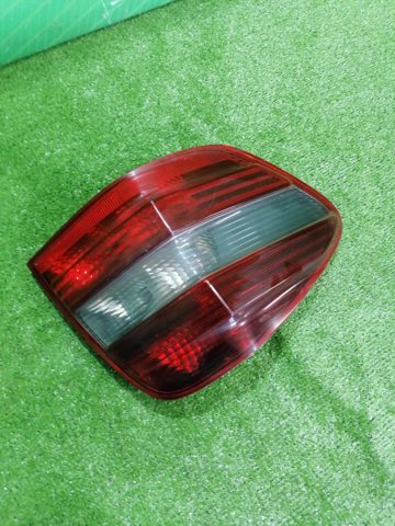 Задня ліва фара A1649060700 MERCEDES