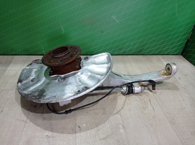 Вісь передня і поворотні кулаки A1663301020 MERCEDES