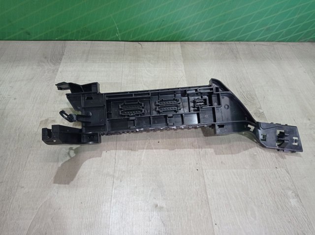 Монтажний блок A1665402350 MERCEDES