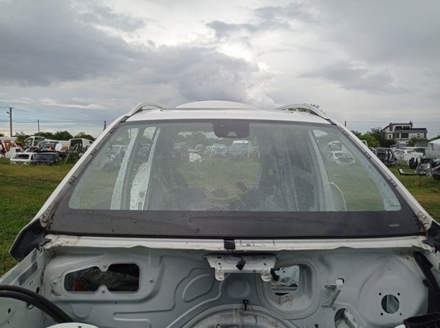 Переднє скло A166670130164 MERCEDES