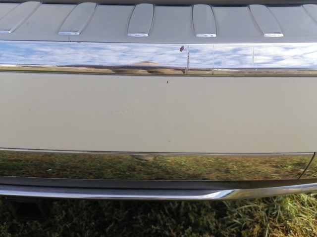 Бампер задній, верхня частина A1668850325 MERCEDES