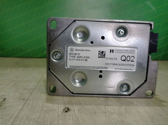 Підсилювач звуку аудіосистеми A2118705189 MERCEDES