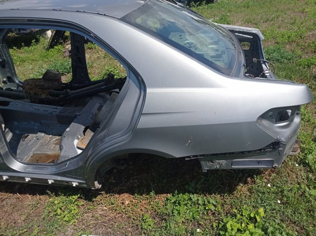 Бічна частина задня ліва A2126300321 MERCEDES
