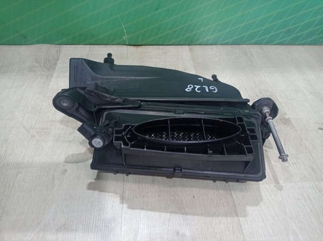 Корпус повітряного фільтра, лівий A6420904301 MERCEDES