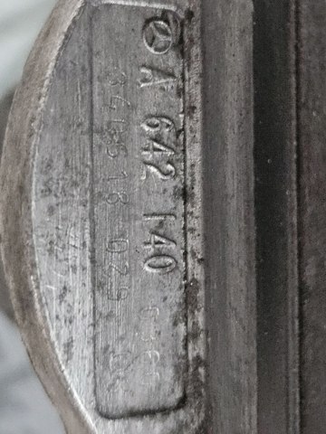 Клапан EGR рециркуляції газів A6421400360 MERCEDES
