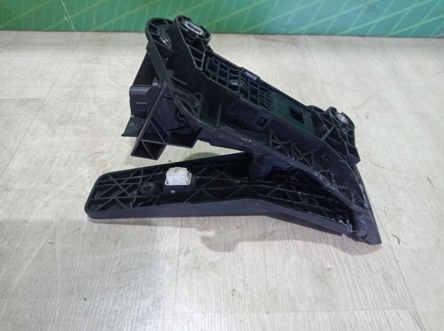 Педаль газу (акселератора) BCKA41600A MAZDA