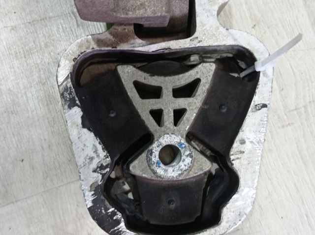 Задня подушка двигуна DP536P082CB FORD