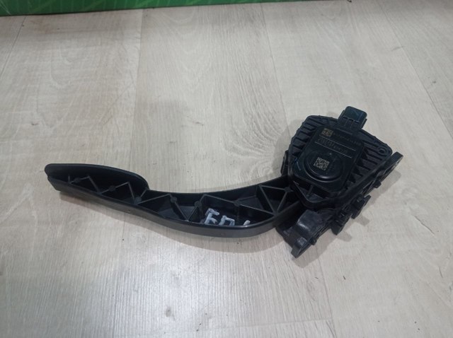 Підаль газу E1GC9F836JC FORD