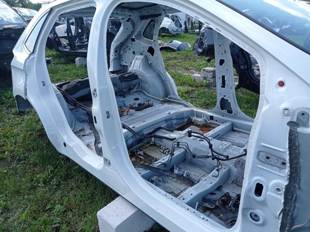 Отвір передніх правих дверей FT4Z58211A10A FORD