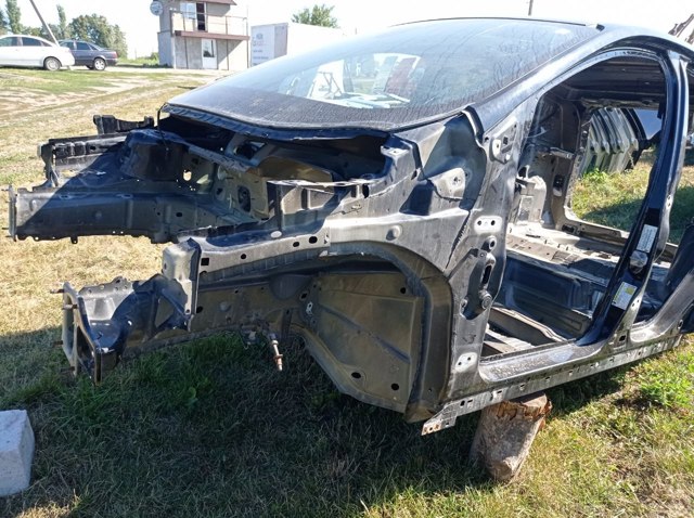 Чверть передня ліва GV6Z16055A FORD