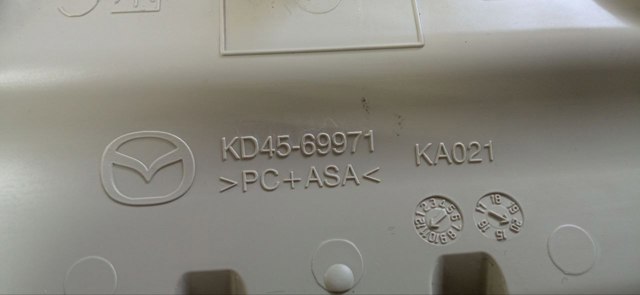 Плафон освітлення салону/кабіни KD4569971 MAZDA
