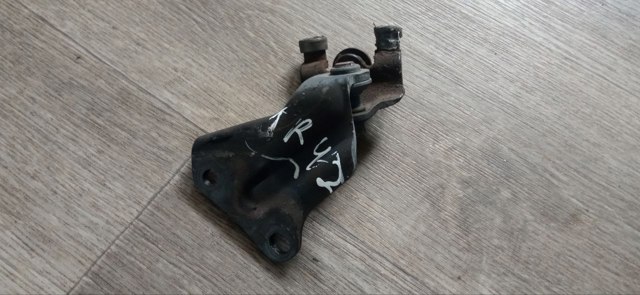 Ролик двері бічної/зсувної, правий верхній YC15V25028AE FORD