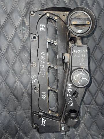 Кришка клапанів 03L103469A VAG
