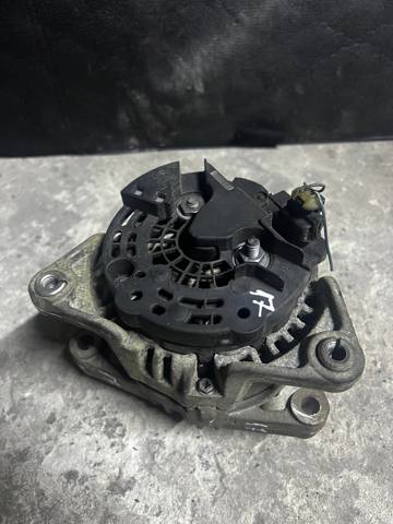 Авто генератор 13266809 OPEL