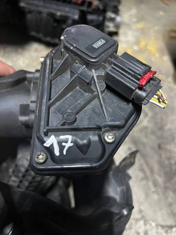 Заслінка повітряна 2S6U9E927D FORD