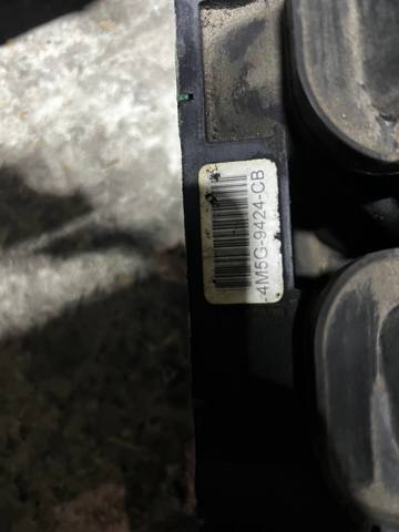 Колектор впускний 4M5G9424CB FORD