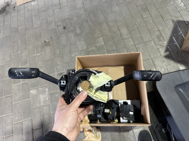 Шлейф керма 5Q0953549E VAG