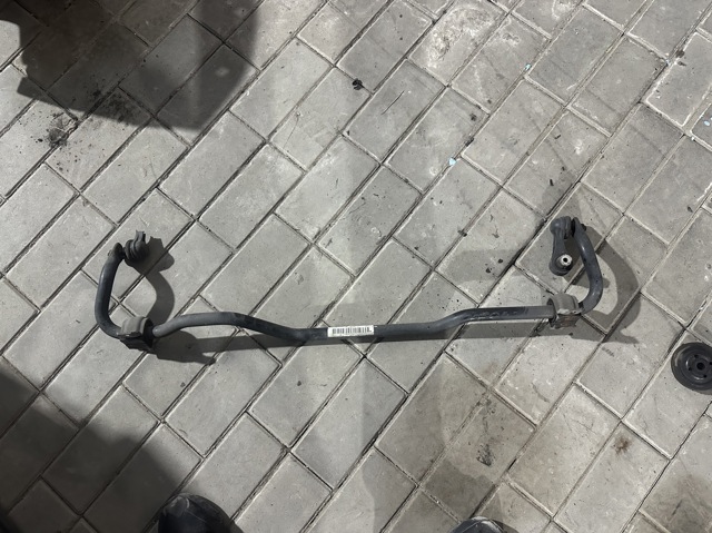 Стабілізатор задньої балки 5QN511305A VAG