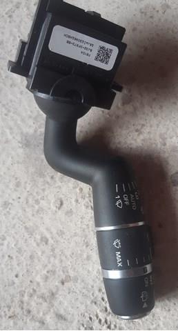 Перемикач підрульовий, правий LR024629 LAND ROVER