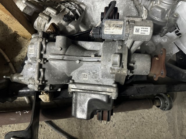 Редуктор заднього моста 383006RE1A NISSAN