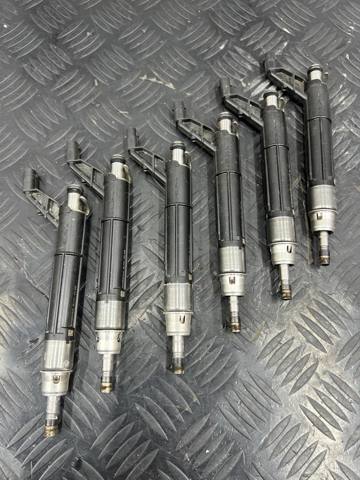 Форсунка паливна 06M906036AE VAG