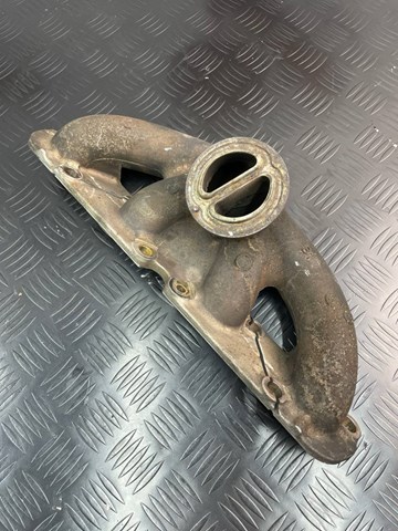 Колектор випускний, правий 11628600284 BMW